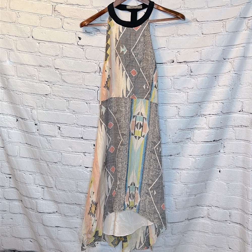 Aryn K. Cream Black Halter-Style High-Low Dress Size Medium Excellent Condition